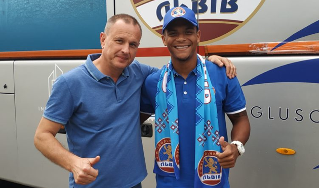 Жонатан (справа), fclviv.com.ua