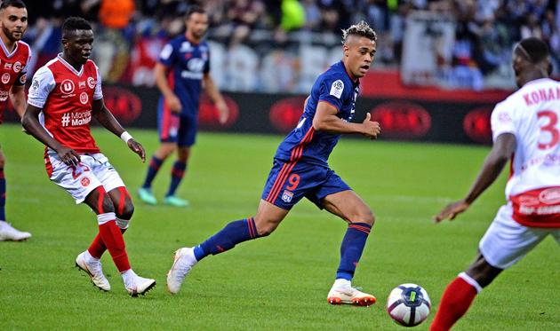 Реймс минимально обыграл Лион, twitter.com/OL