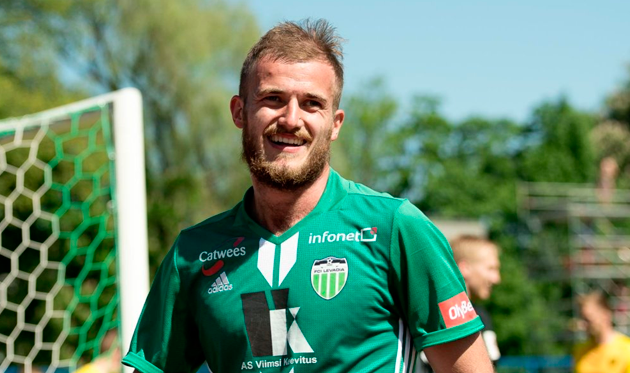 Дебелко отличился 19-м и 20-м голами в Эстонии