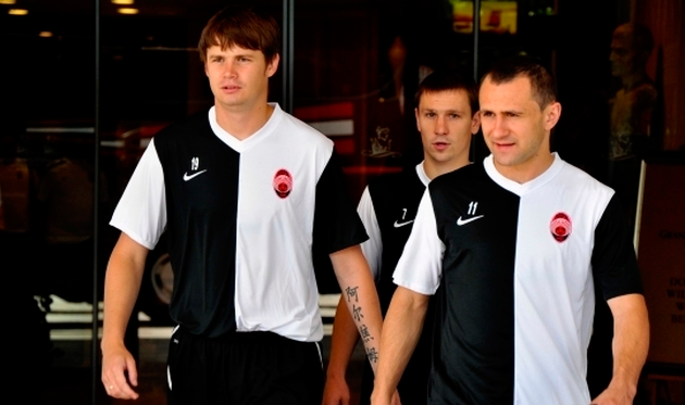 Евгений Лозинский (слева)