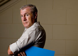 Луис Фернандес - наиболее вероятный сменщик Поля Ле Гуэна, фото lequipe.fr