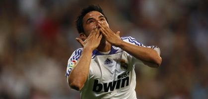 Даже Савиола стал забивать, AFP