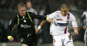 Матер в погоне за Бензема, фото Reuters