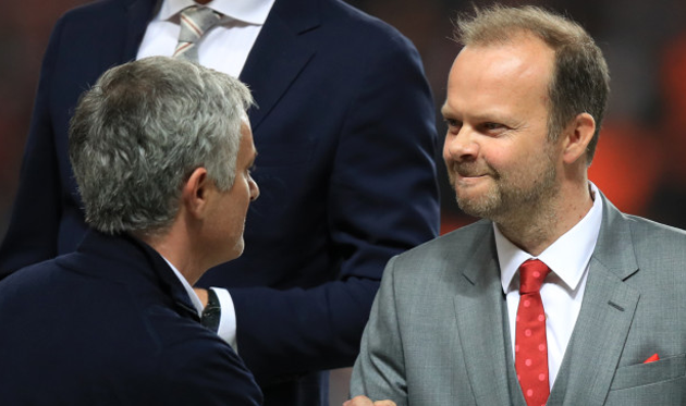 Жозе Моуриньо и Эд Вудворд, AFP