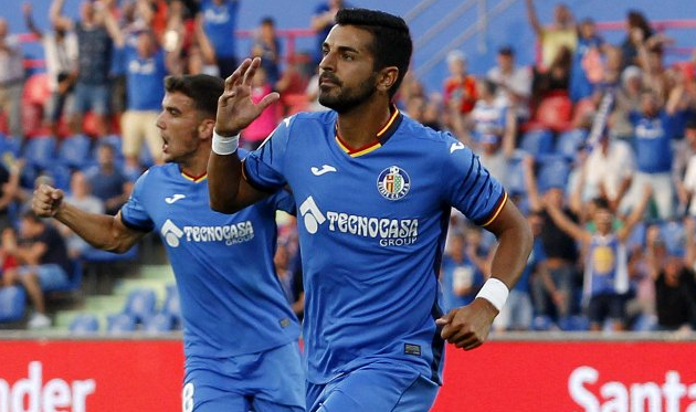 Анхель открыл счет в матче, twitter.com/LaLiga