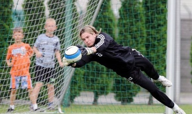 КОНСТАНТИН МАХНОВСКИЙ, ФК ДЕСНА