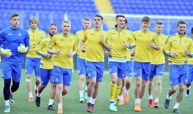 Сборная Украины, ФФУ