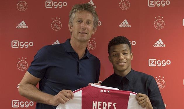 Давид Нерес (справа), ФК Аякс