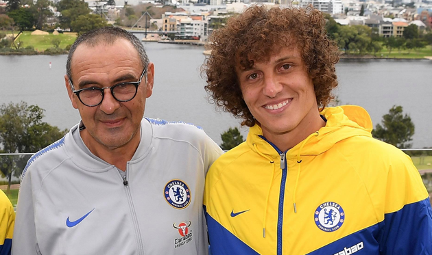 Маурицио Сарри и Давид Луис, chelseafc.com