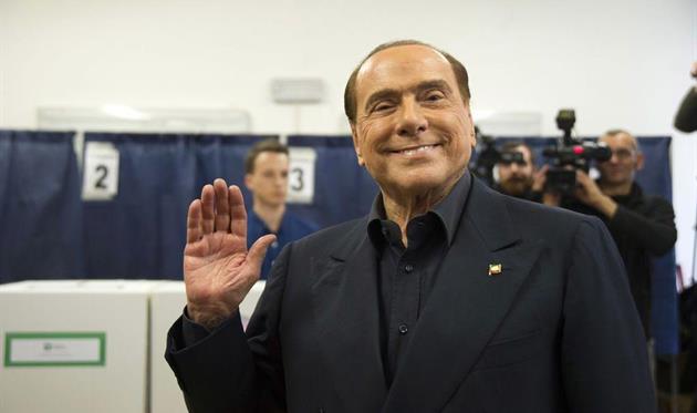Сильвио Берлускони снова в игре, Getty Images