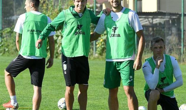 Карпаты на тренировке перед матчем, Фото ФК Карпаты