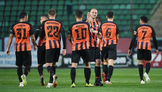 Радость футболистов Шахтера после забитого мяча, Фото ФК Шахтер