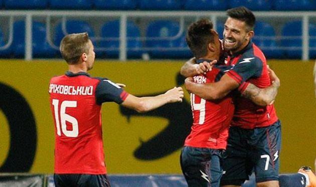 Радость игроков Арсенал-Киев, arsenal-kyiv.com