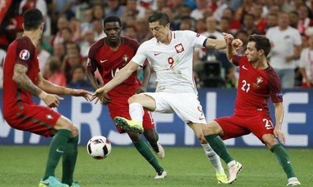 Польша — Португалия: Пьонтек и трио-Силва в основе