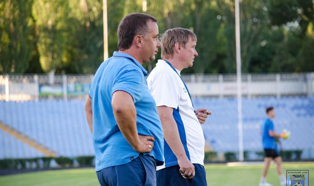 Руслан Забранский (слева), МФК Николаев