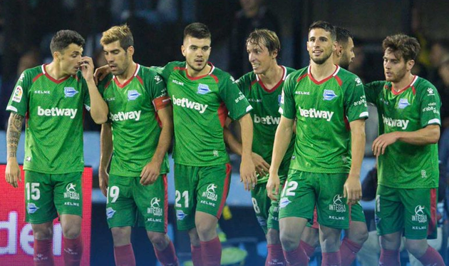 Алавес, twitter.com/Alaves