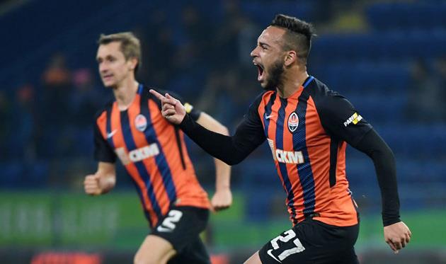 Майкон, ФК Шахтер