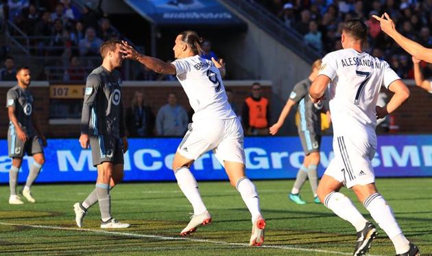 Ибрагимович забил в пятом матче кряду