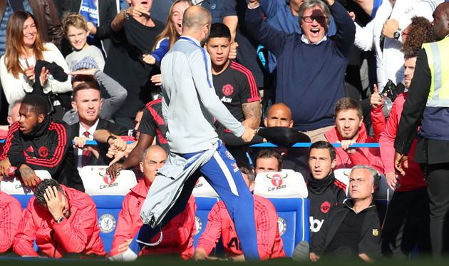 Янни празднует перед Моуриньо, Getty Images