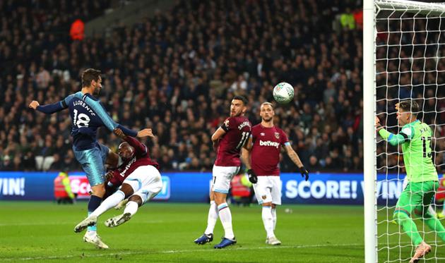 Гол Фернандо Льоренте в ворота Вест Хэма, Getty Images