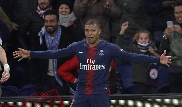 Килиан Мбаппе открыл счет в матче, twitter.com/PSG_inside