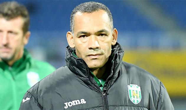 Жозе Мораиш, ФК Карпаты