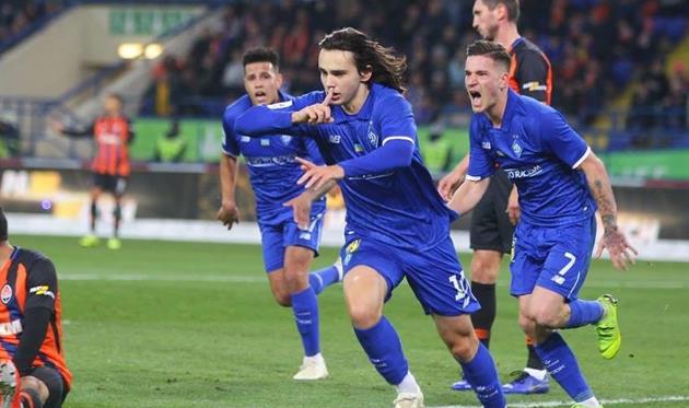 Шапаренко — лучший в составе Динамо в матче против Шахтера