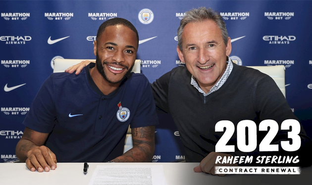 Рахим Стерлинг (слева), mancity.com