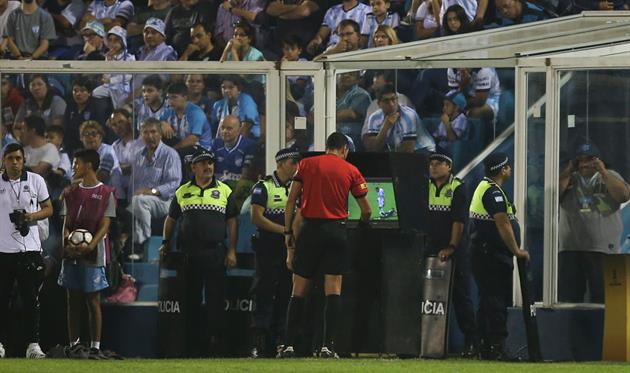 VAR протестирую в товарищеском матче Италии и США, Getty Images