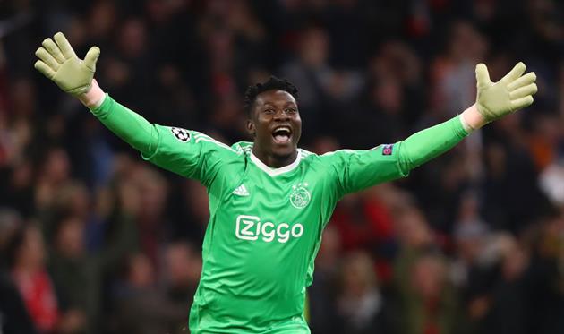 Барселоне нужен еще один вратарь из Аякса на замену Силлессену