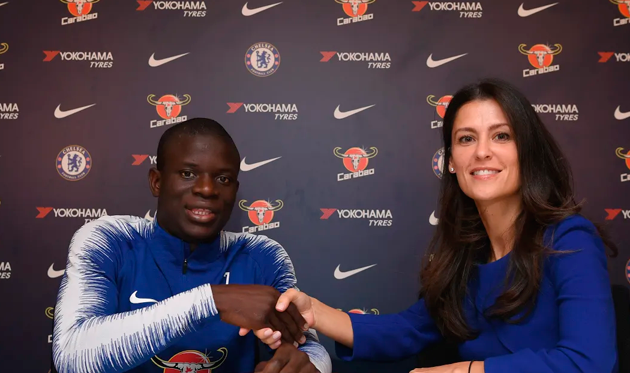 Канте подписал новый контракт с Челси