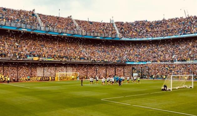 Как Бока Хуниорс полный стадион на тренировке собрала