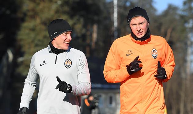 Виктор Коваленко (справа), ФК Шахтер