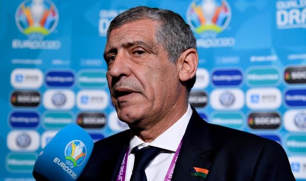 Фернанду Сантуш, УЕФА