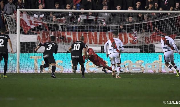 Зачем Реал покупал Куртуа, если есть Лунин: фанаты в восторге от игры украинца