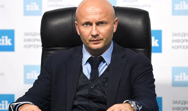 Олег Смалийчук, ФК Карпаты