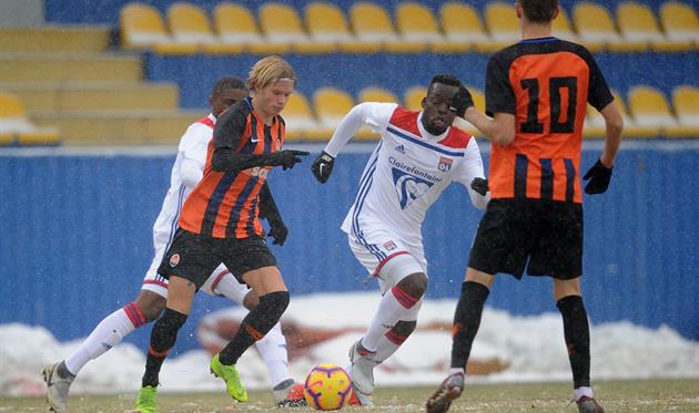 Шахтер в добавленное время упустил победу над Лионом в последнем матче Юношеской лиги УЕФА