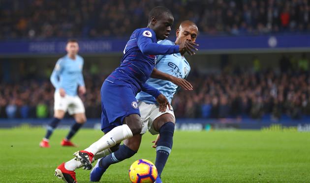 Нголо Канте и Фернандиньо, getty images