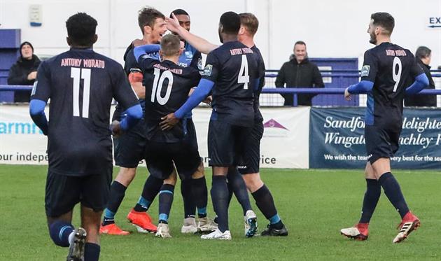 Игроки Уингейт & Финчли, instagram.com/wingatefinchley/