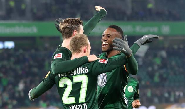 Игроки Вольфсбурга, twitter.com/VfLWolfsburg_EN