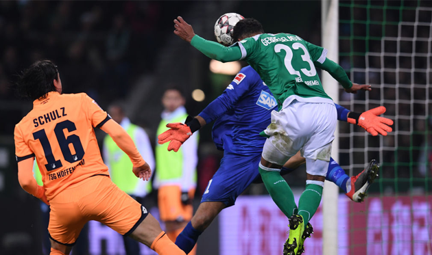 Теодор Гебре Селасси сравнял счет в матче, Getty Images