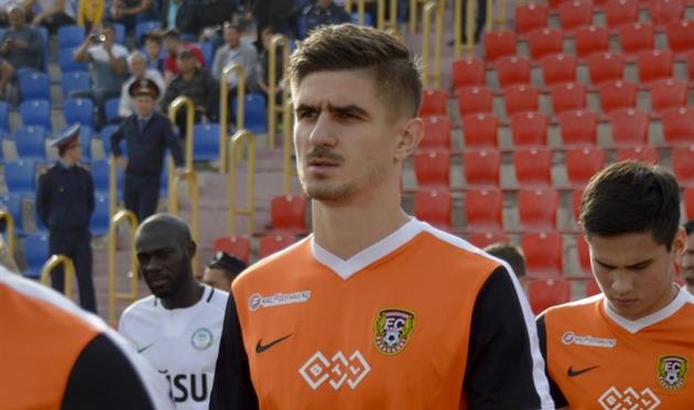 Ткачук подписал новый контракт с Шахтером Караганда