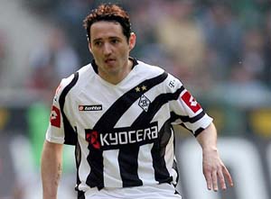 Оливер Нойвилль ведет Боруссию в Бундеслигу