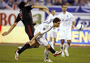 Крижанац против Тони