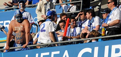 Фанаты Зенита готовы к битве! AFP