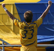 Марко Девич