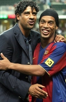 Конфликт улажен - вместе на выход! Фото AFP