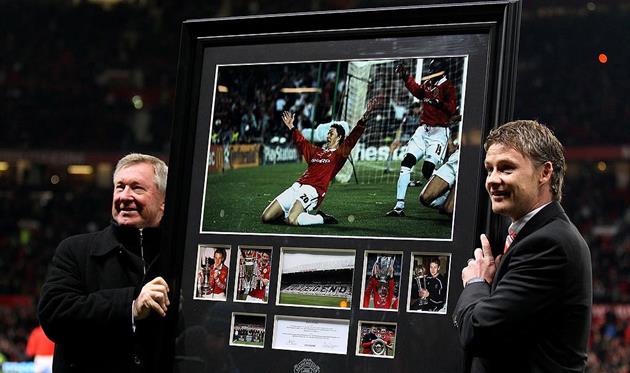 ФЕРГЮСОН И СОЛСКЬЯЕР. GETTY IMAGES