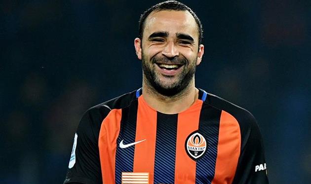 Исмаили, ФК Шахтер