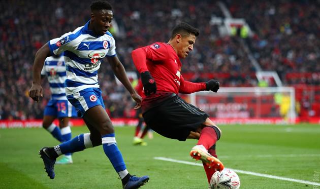 Алексис Санчес, twitter.com/ManUtd